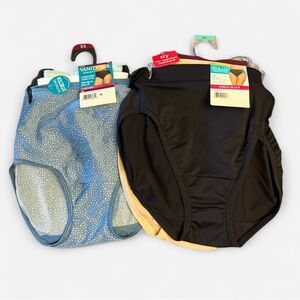 Lot of Two Vanity Fair (Brief and high cut)